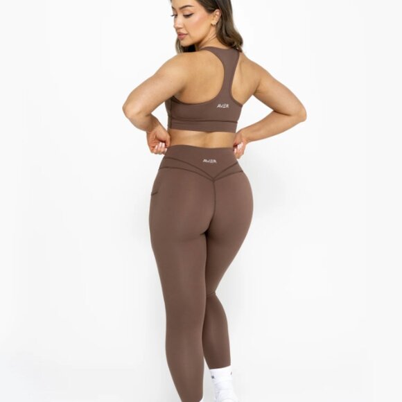 Aver Active Chocolate Set Size M Bra & Pocket Leggings - Picture 4 of 6